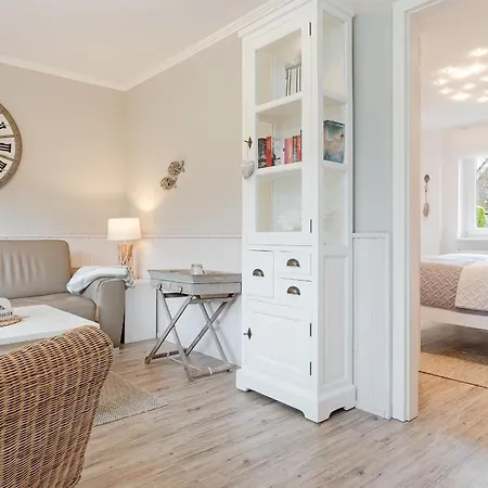 Apartment Rosenstrasse 3-5 Wellenreiter Groemitz